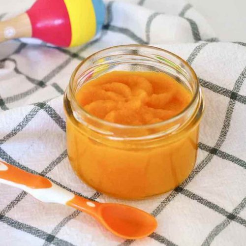 Ma Premiere Puree De Carotte Pour Bebe Des 4 6 Mois Cuisinez Pour Bebe